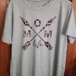 Woman's t shirt